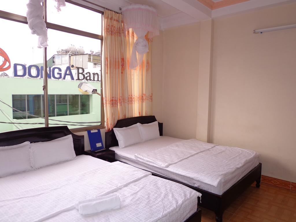 Phuong Tung Hotel Da Lat Exterior foto